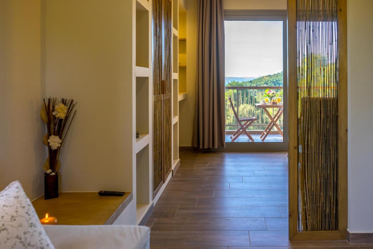 Forest Resort Suites Skiathos Troulos Extérieur photo
