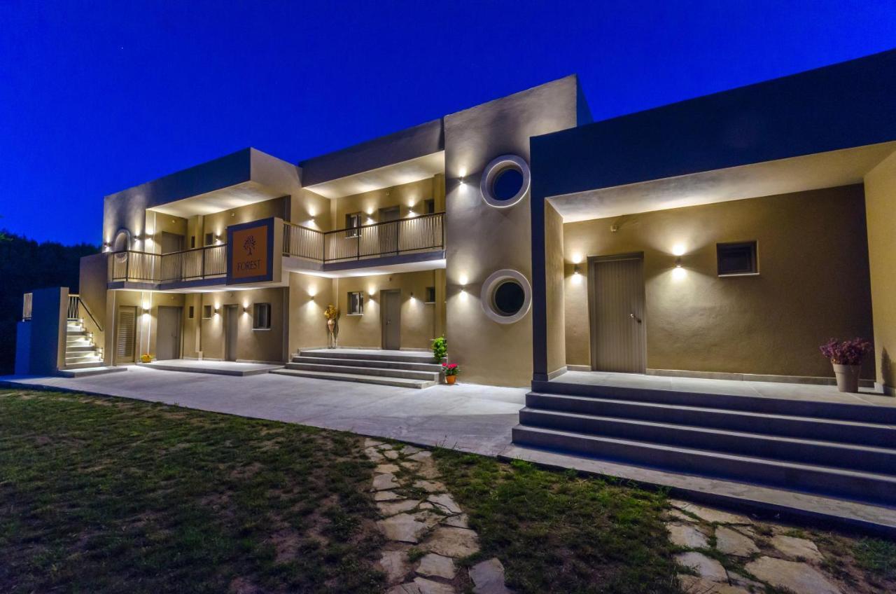 Forest Resort Suites Skiathos Troulos Extérieur photo