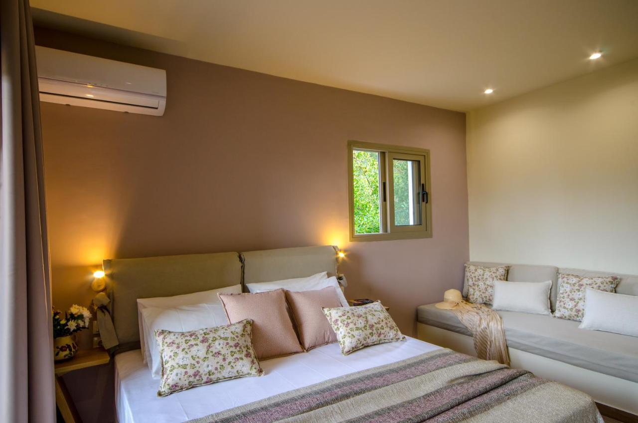 Forest Resort Suites Skiathos Troulos Extérieur photo
