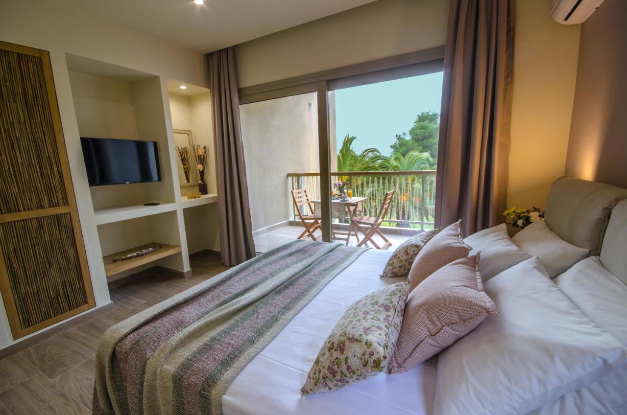 Forest Resort Suites Skiathos Troulos Extérieur photo